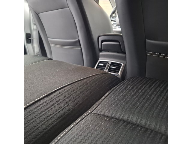 Personenauto, renault, megane - afbeelding 43 van  64