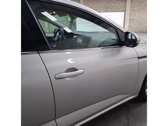 Personenauto, renault, megane - afbeelding 56 van  64