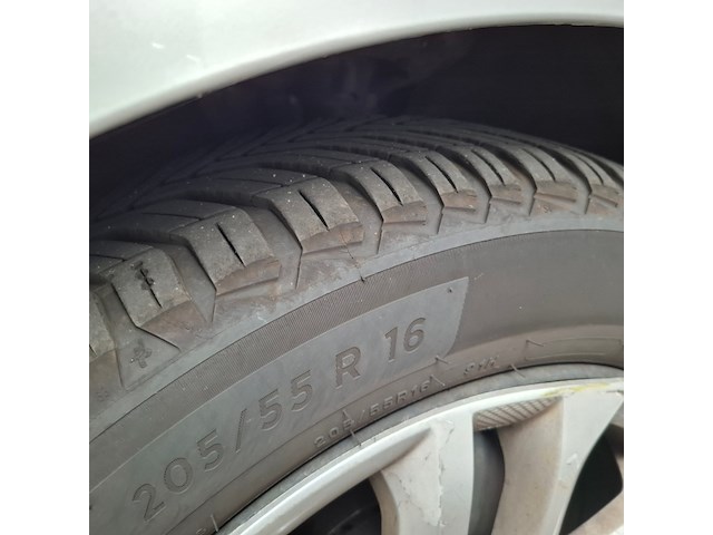 Personenauto, renault, megane - afbeelding 6 van  65