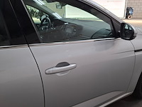 Personenauto, renault, megane - afbeelding 56 van  66