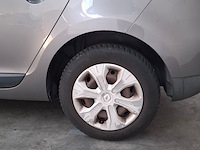 Personenauto, renault, mégane - afbeelding 5 van  23