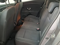 Personenauto, renault, mégane - afbeelding 9 van  23