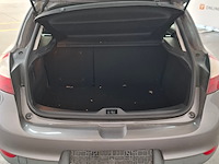 Personenauto, renault, mégane - afbeelding 11 van  23