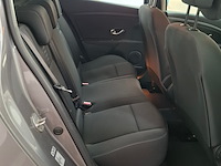 Personenauto, renault, mégane - afbeelding 13 van  23