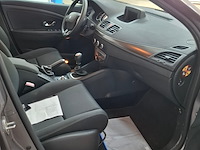 Personenauto, renault, mégane - afbeelding 14 van  23