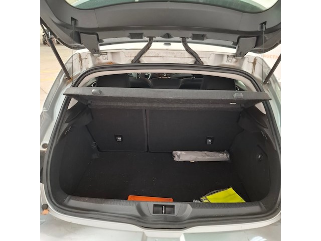 Personenauto, renault, megane - afbeelding 14 van  25