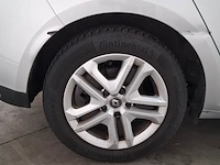 Personenauto, renault, megane - afbeelding 4 van  25