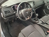 Personenauto, renault, megane - afbeelding 9 van  25