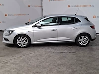 Personenauto, renault, megane - afbeelding 23 van  25