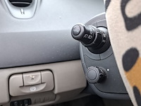 Personenauto, renault, scénic, 1.6-16v expression comfort, 2006 - afbeelding 4 van  15