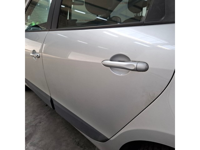 Personenauto, renault, scénic, 1.6 expression, 2010 - afbeelding 3 van  69