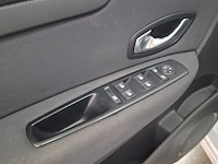 Personenauto, renault, scénic, 1.6 expression, 2010 - afbeelding 27 van  69