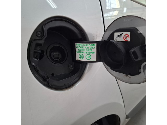 Personenauto, renault, scénic, 1.6 expression, 2010 - afbeelding 50 van  69