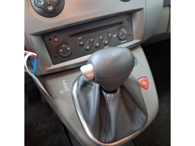 Personenauto, renault, scénic, 2.0-16v business line, 2007 - afbeelding 28 van  61