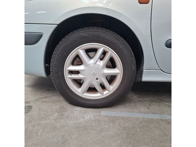 Personenauto, renault, scénic, 2.0-16v rxi, 2000 - afbeelding 20 van  43