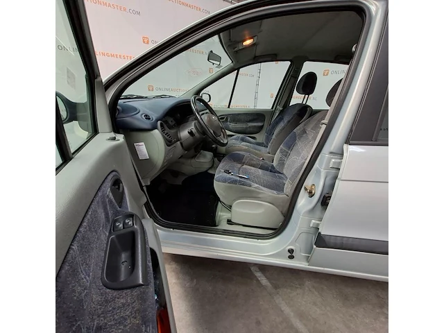 Personenauto, renault, scénic, 2.0-16v rxi, 2000 - afbeelding 24 van  43