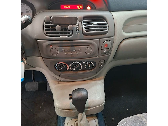 Personenauto, renault, scénic, 2.0-16v rxi, 2000 - afbeelding 27 van  43