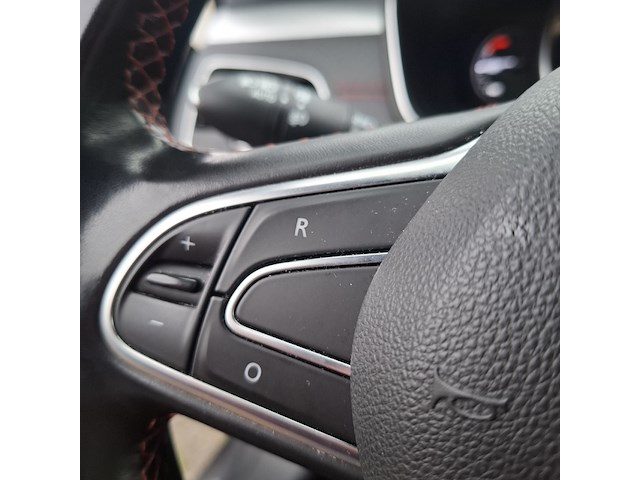 Personenauto, renault, talisman - afbeelding 16 van  47