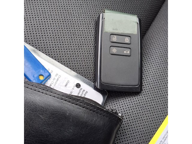 Personenauto, renault, talisman - afbeelding 29 van  47