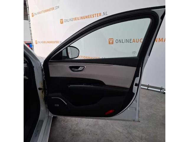 Personenauto, renault, talisman - afbeelding 24 van  40