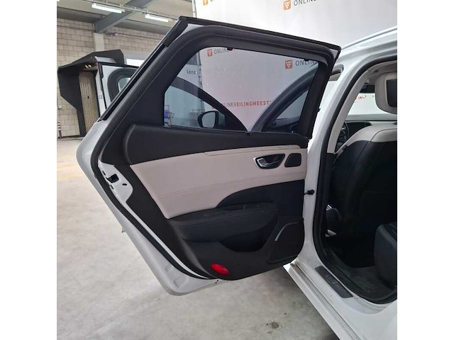 Personenauto, renault, talisman - afbeelding 26 van  40