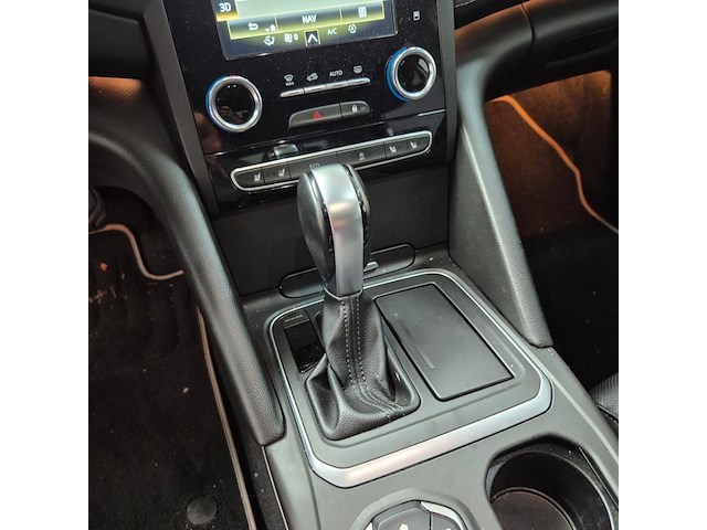 Personenauto, renault, talisman - afbeelding 20 van  42
