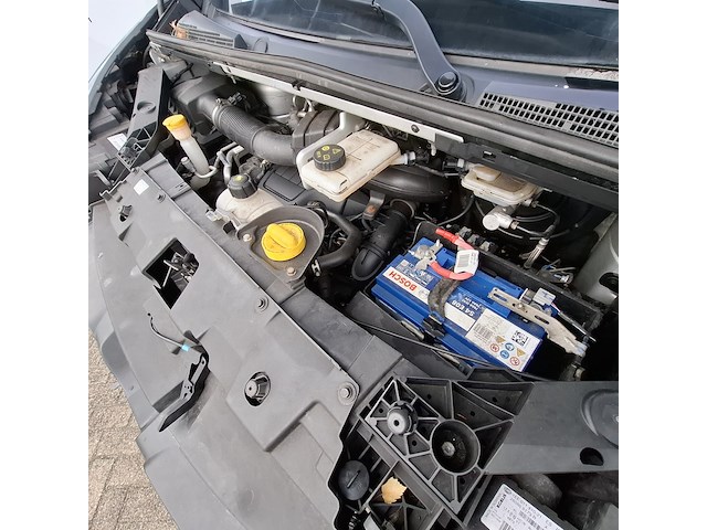 Personenauto, renault, trafic - afbeelding 10 van  36