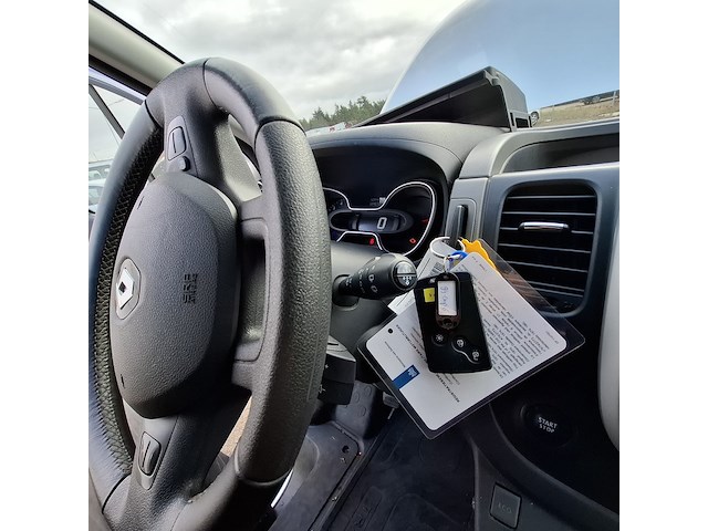 Personenauto, renault, trafic - afbeelding 16 van  36