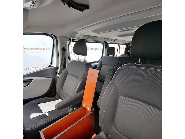 Personenauto, renault, trafic - afbeelding 19 van  36