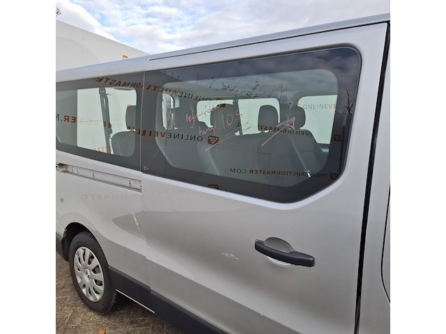 Personenauto, renault, trafic - afbeelding 25 van  36