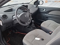 Personenauto, renault, twingo, 1.2-16v authentique, 2011 - afbeelding 2 van  25