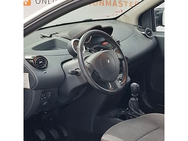 Personenauto, renault, twingo, 1.2 16v dynamique, 2012 - afbeelding 2 van  31