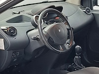 Personenauto, renault, twingo, 1.2 16v dynamique, 2012 - afbeelding 2 van  31