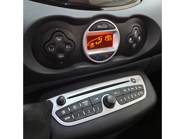 Personenauto, renault, twingo, 1.2 16v dynamique, 2012 - afbeelding 32 van  62