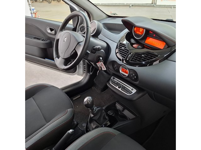 Personenauto, renault, twingo, 1.2 16v dynamique, 2012 - afbeelding 42 van  62