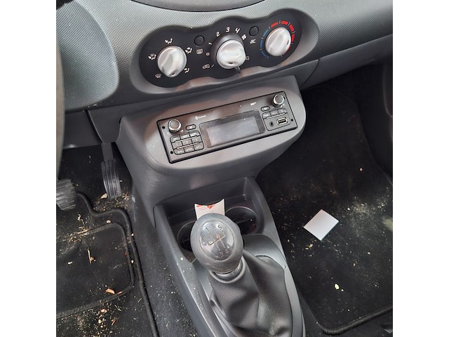 Personenauto, renault, twingo, 1.2 16v parisienne, 2014 - afbeelding 19 van  41