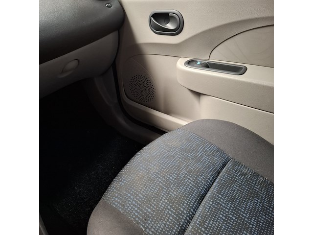 Personenauto, renault, twingo, 1.2 acces, 2008 - afbeelding 14 van  22