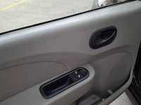 Personenauto, renault, twingo, 1.2 authentique, 2008 - afbeelding 28 van  65