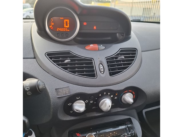 Personenauto renault, twingo 1.2, wit, bouwjaar 2011 - afbeelding 13 van  29