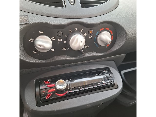 Personenauto renault, twingo 1.2, wit, bouwjaar 2011 - afbeelding 15 van  29