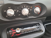 Personenauto renault, twingo 1.2, wit, bouwjaar 2011 - afbeelding 15 van  29