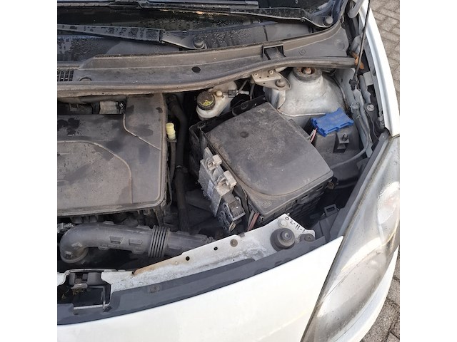 Personenauto renault, twingo 1.2, wit, bouwjaar 2011 - afbeelding 22 van  29