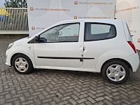 Personenauto renault, twingo 1.2, wit, bouwjaar 2011 - afbeelding 29 van  29
