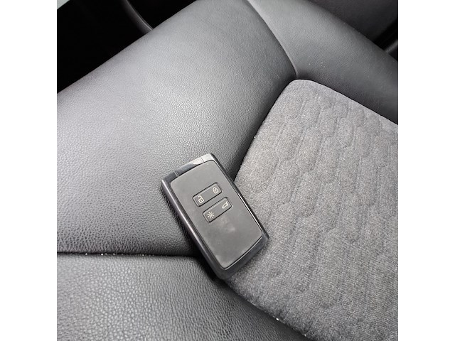 Personenauto, renault, zoe, r135 serie limitee riviera 52 kwh, 2020 - afbeelding 10 van  51