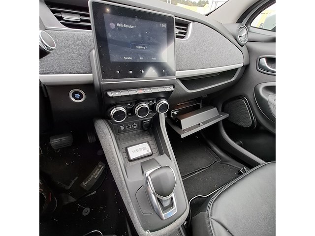 Personenauto, renault, zoe, r135 serie limitee riviera 52 kwh, 2020 - afbeelding 18 van  51