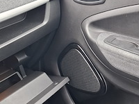 Personenauto, renault, zoe, r135 serie limitee riviera 52 kwh, 2020 - afbeelding 25 van  51