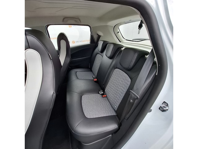 Personenauto, renault, zoe, r135 serie limitee riviera 52 kwh, 2020 - afbeelding 26 van  51