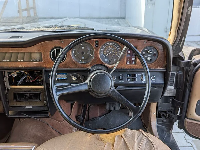 Personenauto, rolls royce, silver spur 240pk, 1981, iconische britse luxewagen - afbeelding 23 van  33