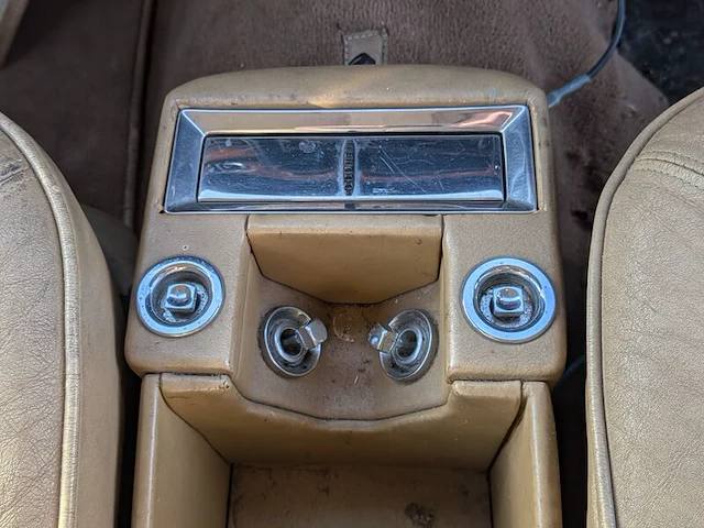 Personenauto, rolls royce, silver spur 240pk, 1981, iconische britse luxewagen - afbeelding 25 van  33