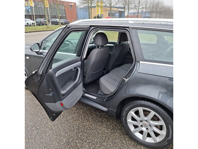 Personenauto, seat, exeo st, 2010 - afbeelding 17 van  43